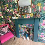 Sage - Self Catering Горт
