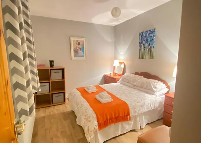 Sage - Self Catering 펜션 고트