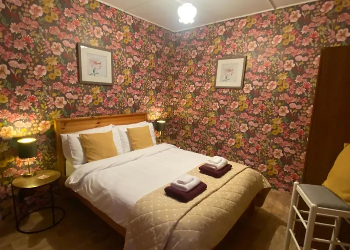 Sage - Self Catering